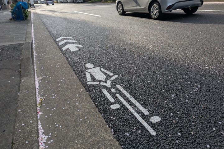 【4月1日施行】もう自転車に怖くて乗れない!?「青切符=新規則ができた」わけではない!取り締まり強化の本当の意味とは?疑問を解説