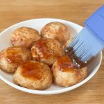 業務スーパーのたこ焼きは40個入りなので、1個あたり16.4円と計算できます