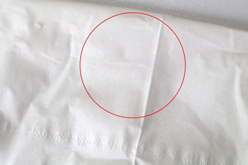 ティッシュにも驚くほど色はつかない