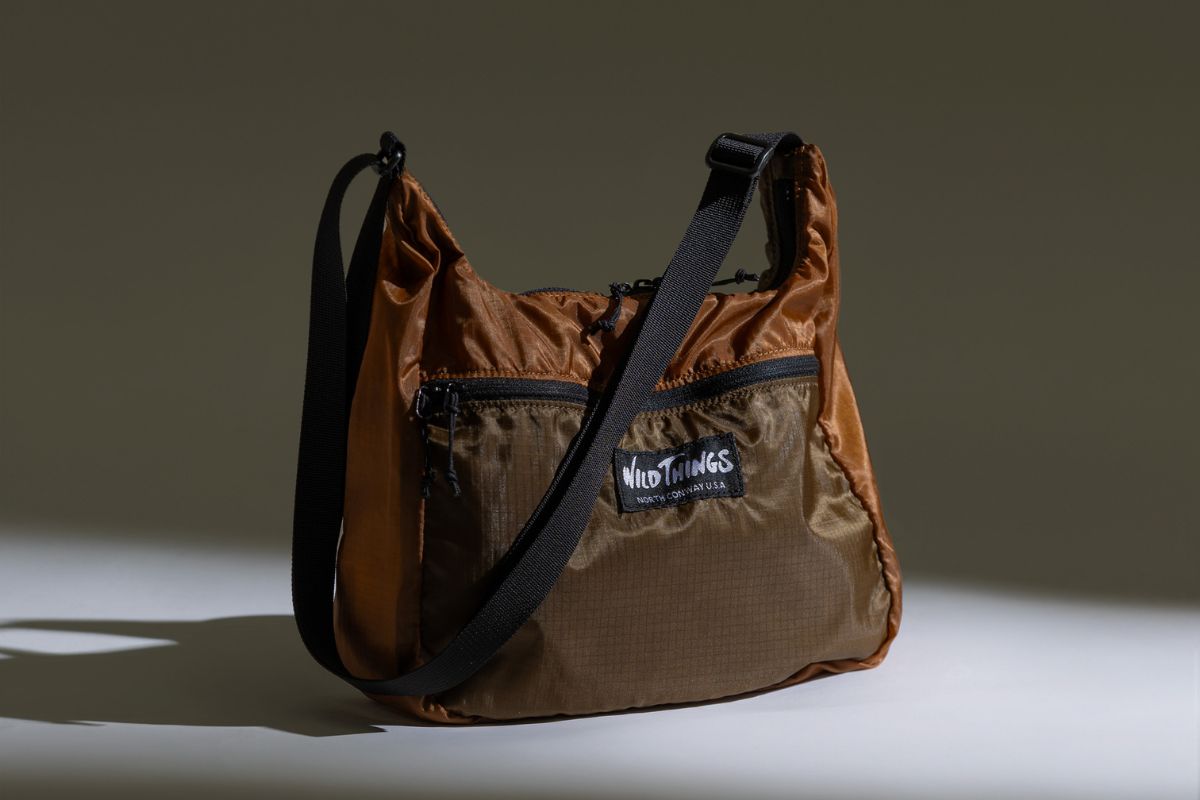 ワイルドシングス「ライト ショルダー バッグ」¥4,950/H24×W25×D8㎝/8L