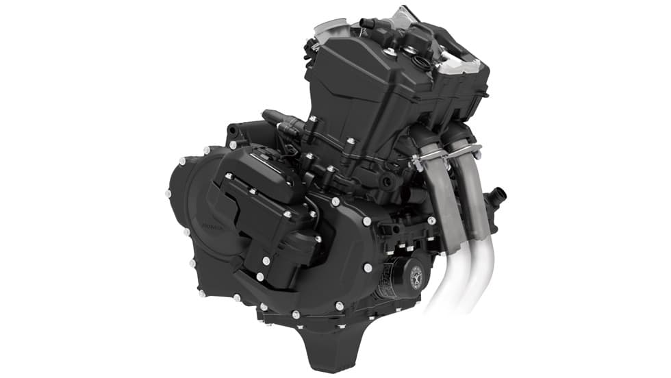 スロットル開け始めから高回転域まで全域でダイレクトなドライバビリティー特性を実現する754ccの直列2気筒エンジンを搭載