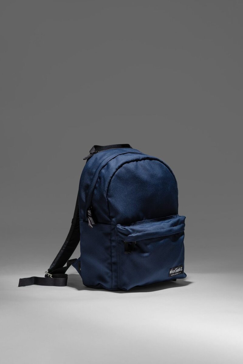 ワイルドシングス「ミディアム デイパック」￥13,750／H41×W32×D18㎝／21ℓ