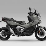 第2位　【クラッチ操作不要】ホンダの人気大型クロスオーバーバイク「X-ADV」がカラーを一新！毎日の通勤を“冒険”に変える一台
