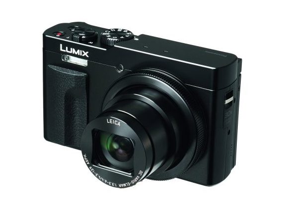 スマホカメラには戻れない!?】今あえて“コンデジ”を選ぶ理由。リコー