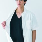 シャツのインナーとしても活躍！