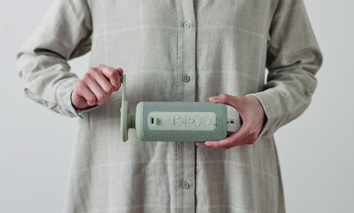 リズム CRANKSPEAKER 9YYA50RH　「手回し充電」