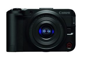 【家族動画の最適解】スマホ超えの感動を約束！プロが推す「二刀流カメラ」傑作2選＆写真がグッと良くなる“3つのテク”