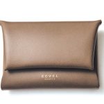 第2位　【6000円台で買える日本の傑作】本革でこの価格は衝撃！「国産名門タンナーのヌメ革を使用」レヴェルのミニ財布が凄すぎる