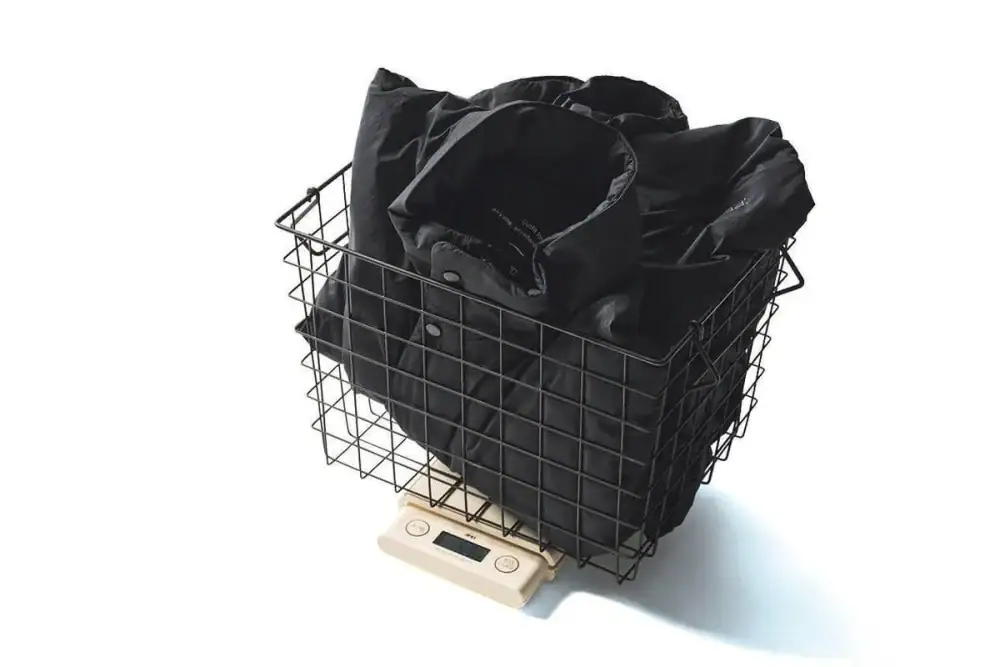 第3位 【重いコートはもう無理な大人へ】iPad級に軽い!?ノース、デサントほか「軽量中綿アウター」が快適すぎて脱げない!傑作4選を徹底レビュー