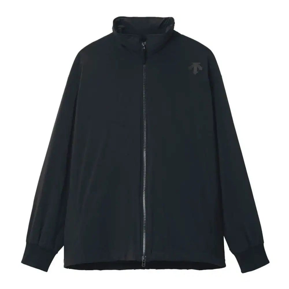 第3位 【重いコートはもう無理な大人へ】iPad級に軽い!?ノース、デサントほか「軽量中綿アウター」が快適すぎて脱げない!傑作4選を徹底レビュー