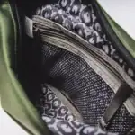 第2位　【1万円以下】L.L.Beanのマチ拡張バッグが凄すぎ！「意外と入る」手ぶら派必携の高機能ミニバッグ3選を徹底解説