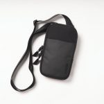 インケース　A.R.C. スモールクロスボディバッグ