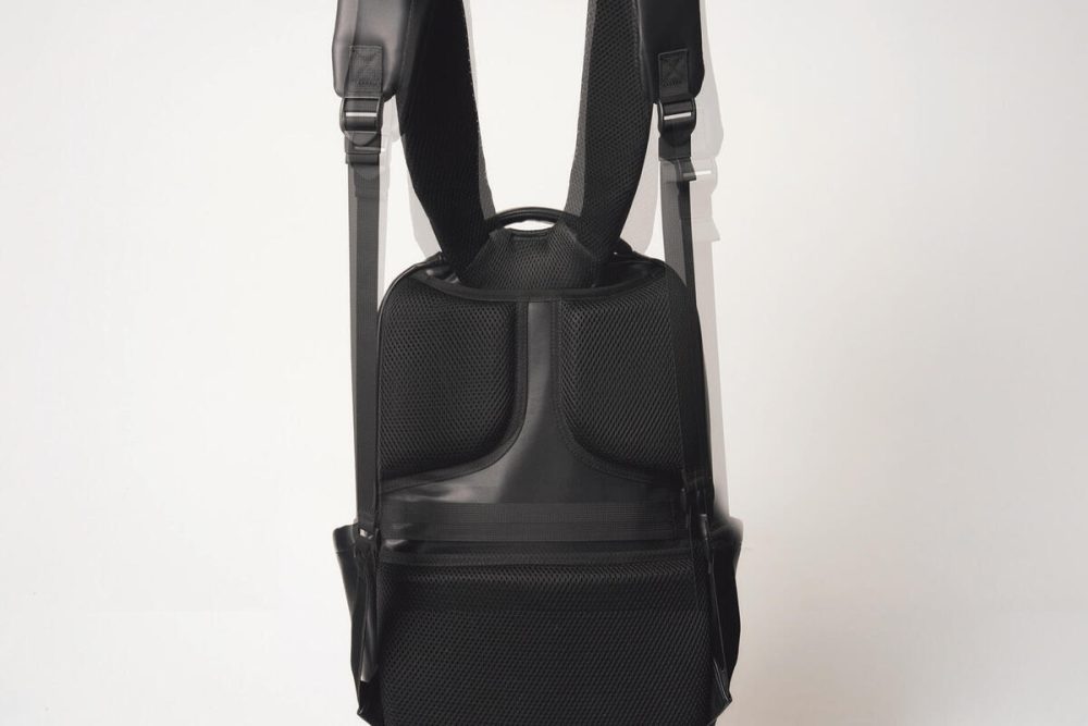 サスペンション機能で衝撃を吸収！