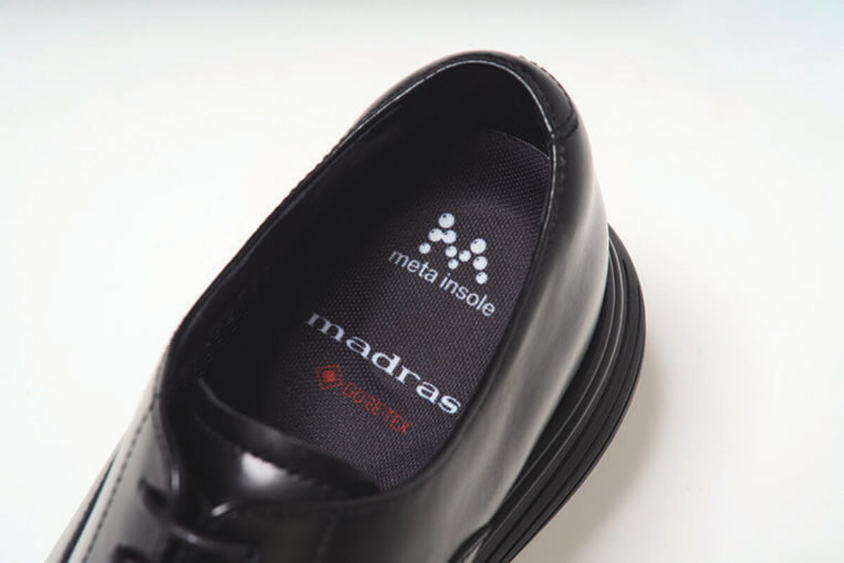 超柔軟ゲル素材「クリスタルゲル®」を用いて「リカバリーメタインソール」を開発