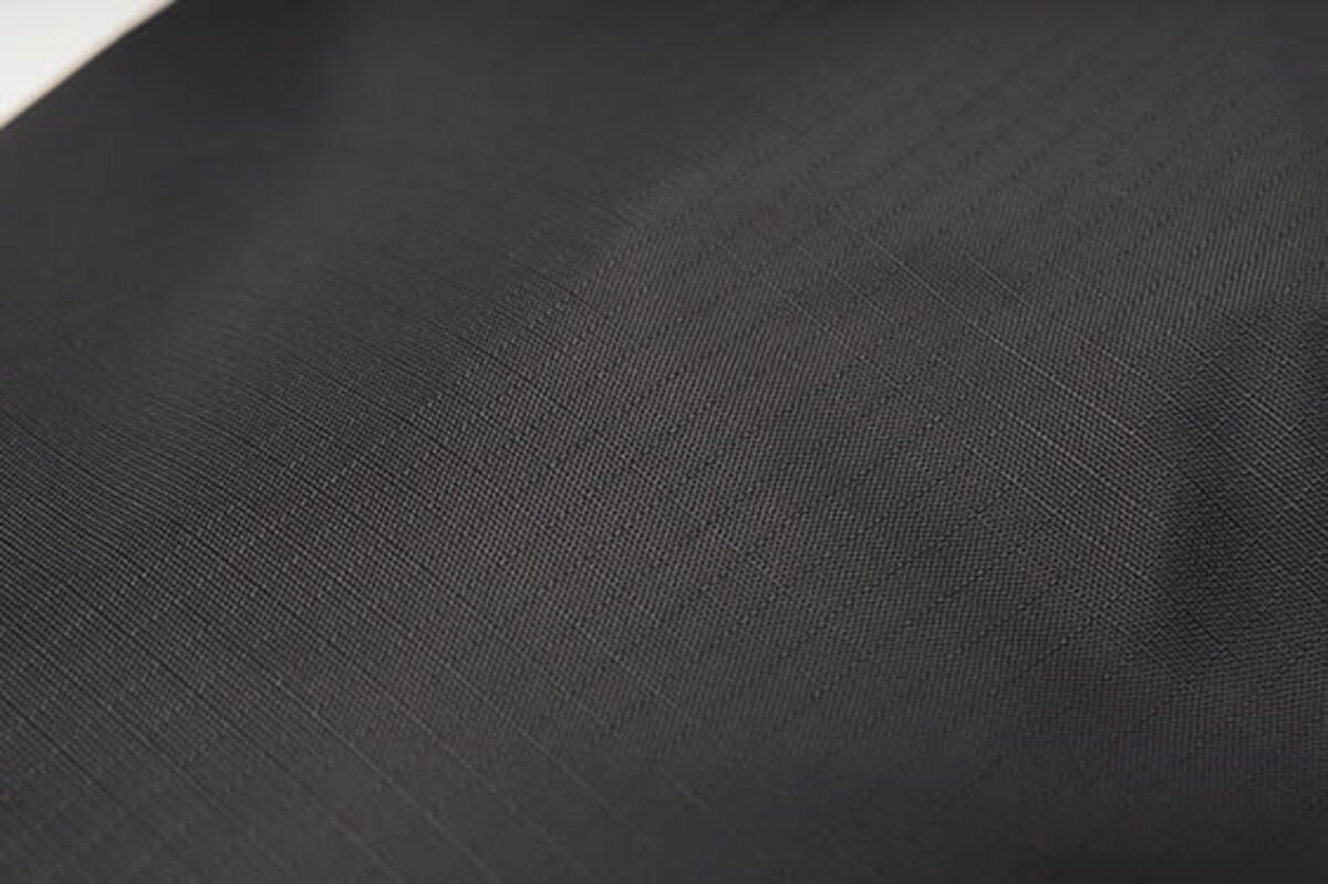 再生プラスチックを活用したAxoflux素材を採用