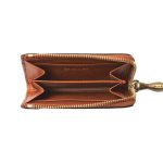 仕切り付きのコイン収納部