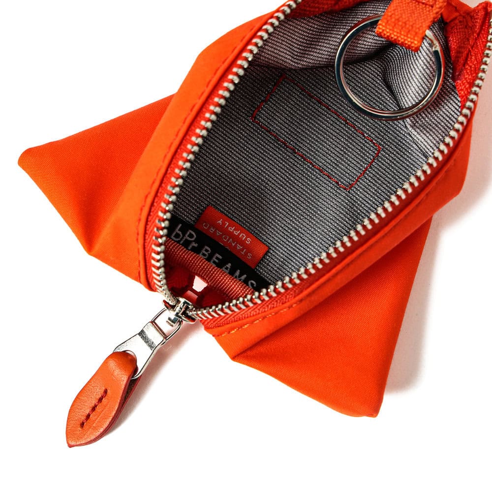 STANDARD SUPPLY × BEAMS PLUS × bPr BEAMS「Triangle Charm Pouch」¥3,850/W95×H95×D25㎜