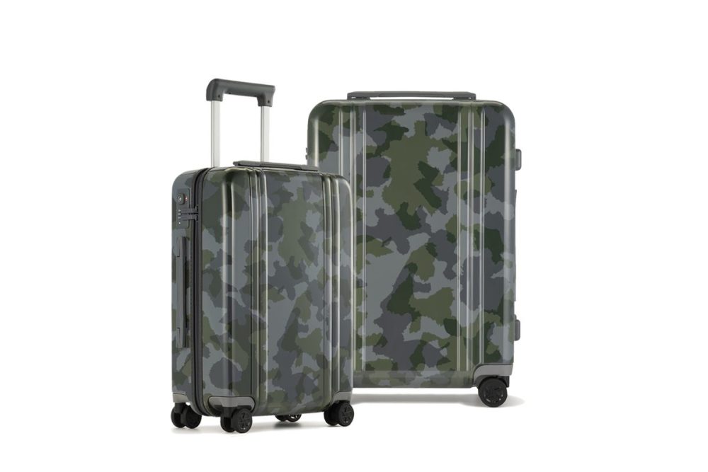 ゼロハリバートン「クラシック ライトウェイト 4.0」￥93,500～104,500／32～60ℓ／3.3～4.3㎏