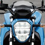 コンパクトかつ薄型のLEDヘッドランプ