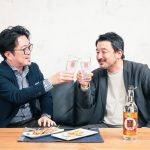 初対面の人とうまく盛り上がるのが得意ではないという二人だが意外な共通点から話が弾む