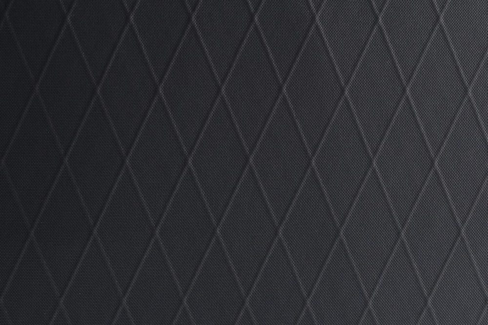 ヨットの帆の素材開発から生まれた高機能ファブリック「X-PAC」