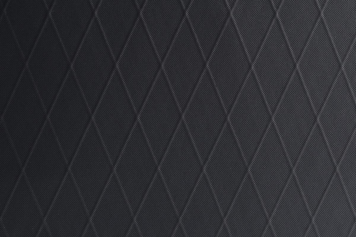 ヨットの帆の素材開発から生まれた高機能ファブリック「X-PAC」