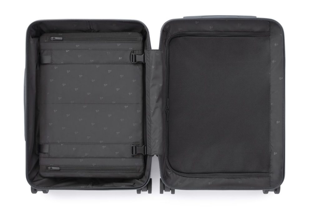 荷物の増減による偏りを防ぐ内装仕様