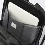 現代のビジネスツールに対応する収納設計