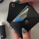 カードなら10枚程度収納可能