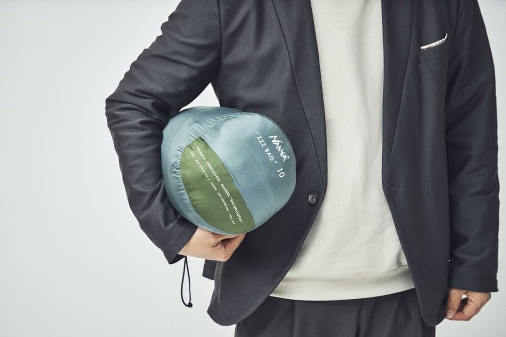 収納袋は大口径設計