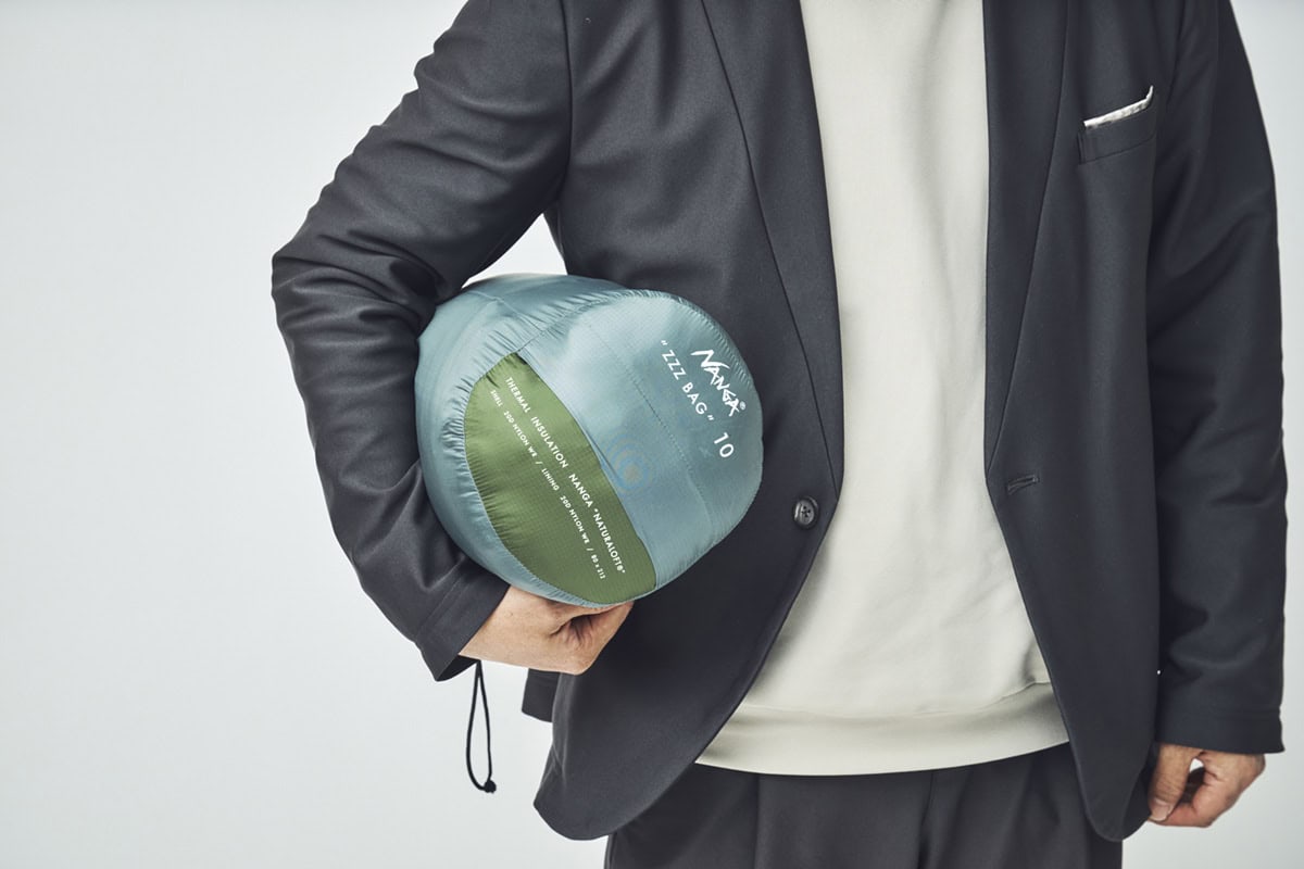 収納袋は大口径設計