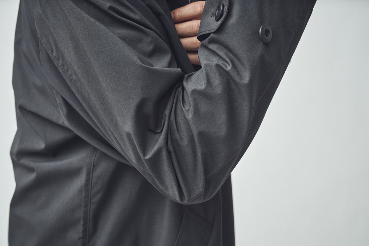 適度なストレッチ性がある