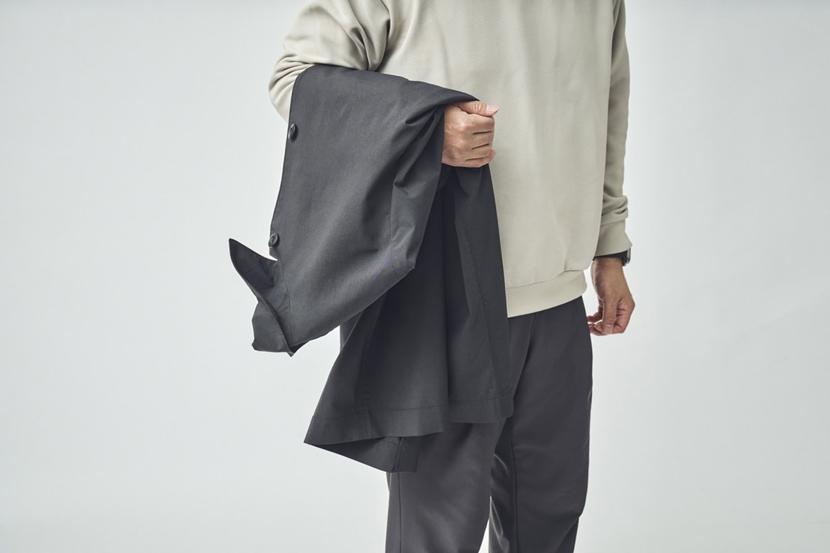 形状安定性や回復性に優れている