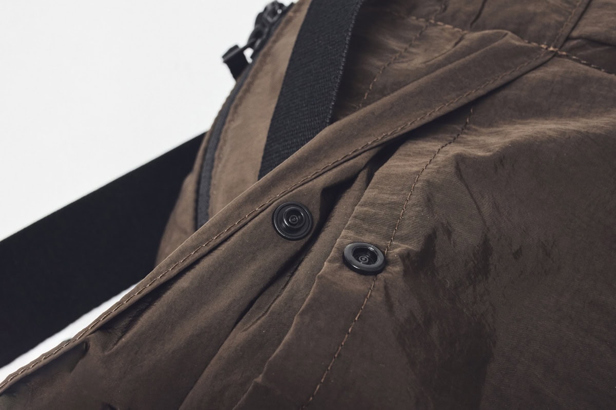 プラスチック製ホックボタン