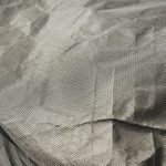 軽量・防水・耐摩耗性を兼ね備えた「ウルトラ2000X」を採用