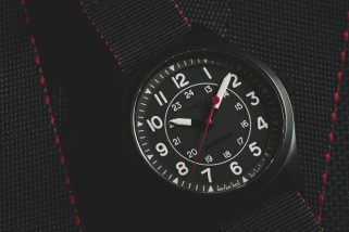 【完売必至!? 】約10年ぶり！「タイメックス×ブリーフィング」コラボ時計が最高に無骨でカッコいい