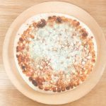 第2位　【業務スーパー】価格バグすぎて震える。イタリア直輸入「386円の冷凍ピザ」の実力が凄まじかった……3種食べ比べ