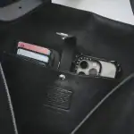 第1位　【結論、やっぱりコーチの革は凄い】一生モノ発見！オンオフ使える“大人のメッセンジャーバッグ”が感動レベル／No.1モノ雑誌編集長のお墨付き『コレ買いです』Vol.151