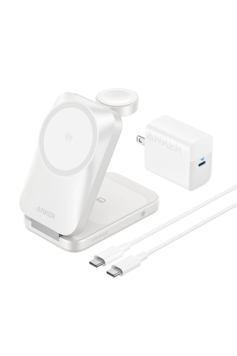 アンカー「Anker Prime Wireless Charging Station(3-in-1, MagGo, AirCool, Foldable)」¥19,990/約95×61×31㎜/約231g/マグネット式ワイヤレス充電:最⼤25W、Apple Watch⽤ワイヤレス充電:最⼤5W、ワイヤレス充電:最⼤5W/2色展開(ブラック、ホワイト※)※ホワイトは5⽉頃発売予定
