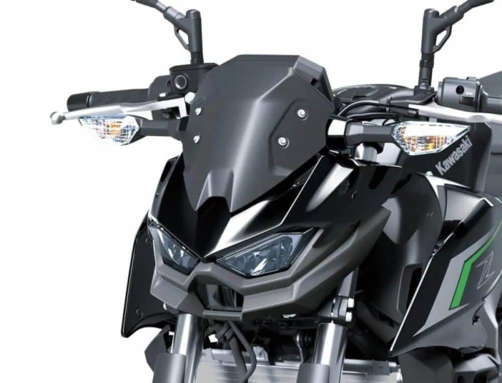 第3位　【凄みデザインの新型バイク】Z900RSとは別の正解!? 見た目と走りのギャップが最高すぎる「カワサキ Z500」登場