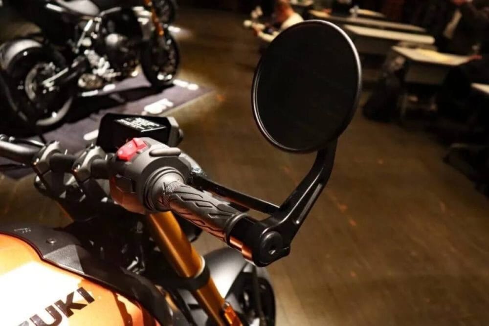 第2位　【初速で受注1000台超え】スズキの新型「GSX-8T / 8TT」が大ヒット。イタリアンデザインと最新装備の融合がたまらない