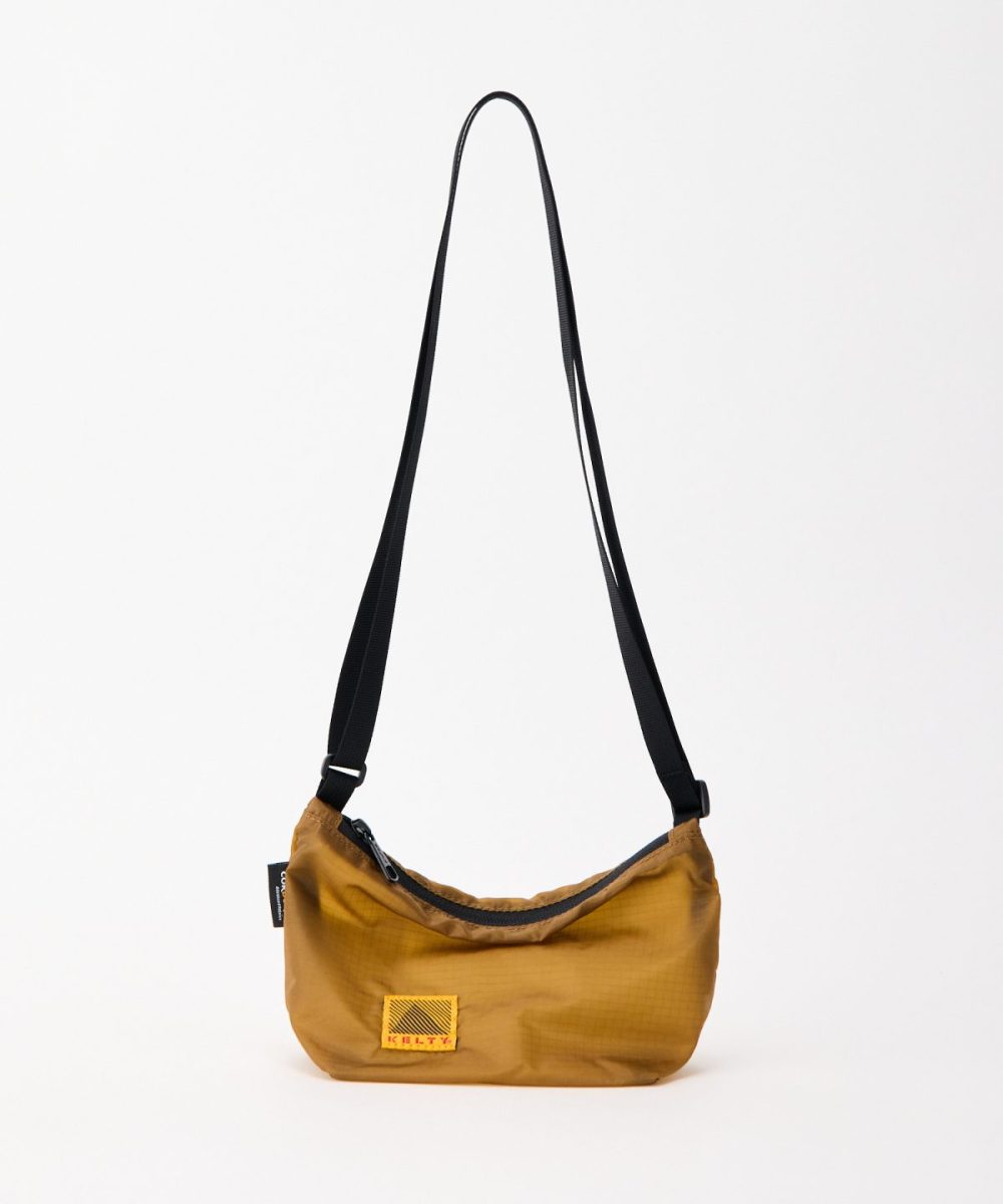 ケルティ「エアリー ユージュアル ショルダー」¥3,630/H13×W23×D9㎝