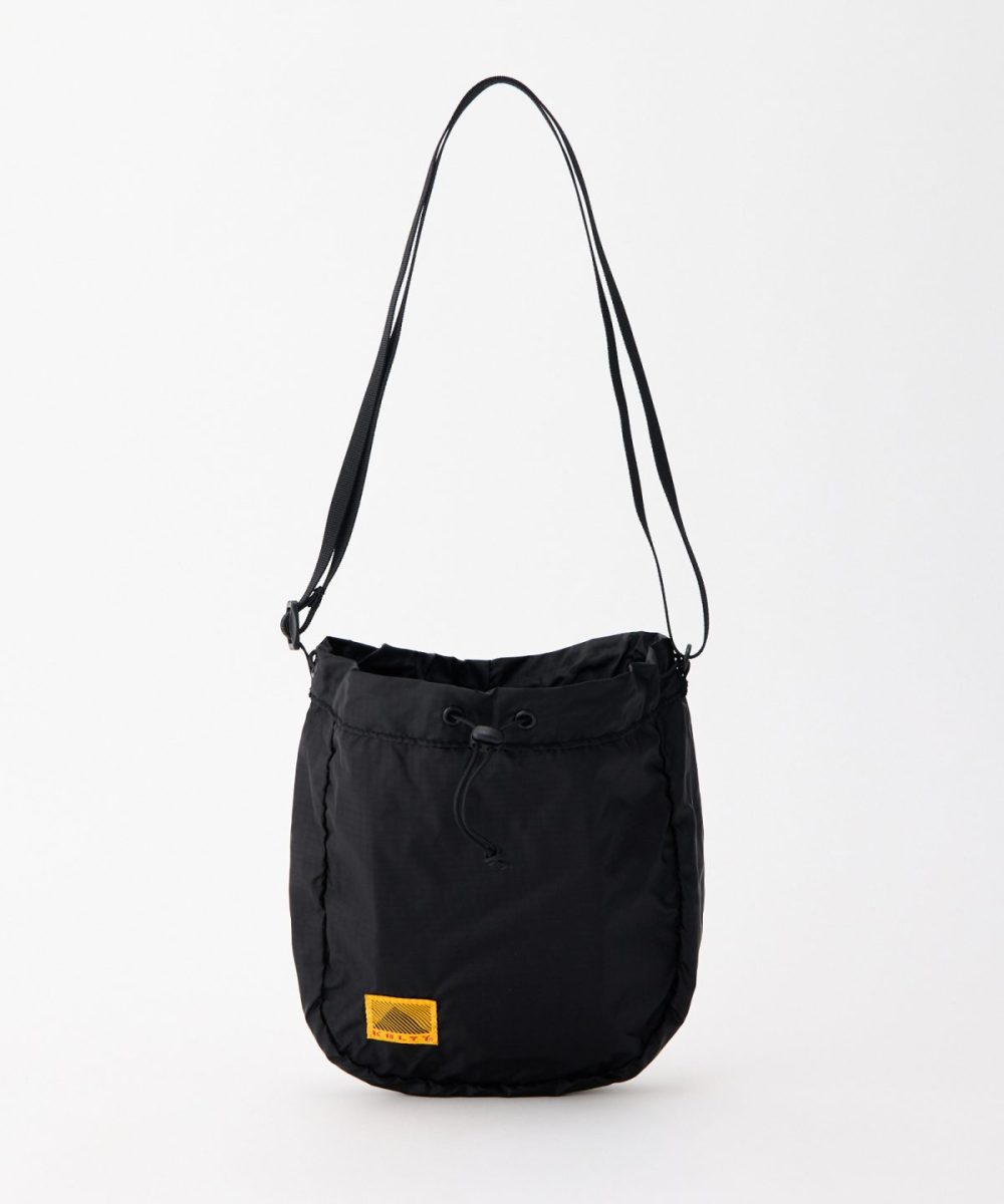 ケルティ「エアリー キンチャク ショルダー」¥4,070/H23×W20×D7㎝