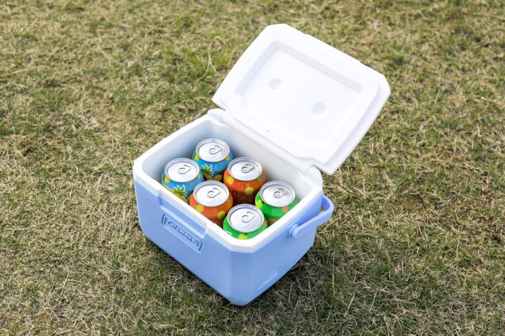 350㎖缶を6本収納できる容量