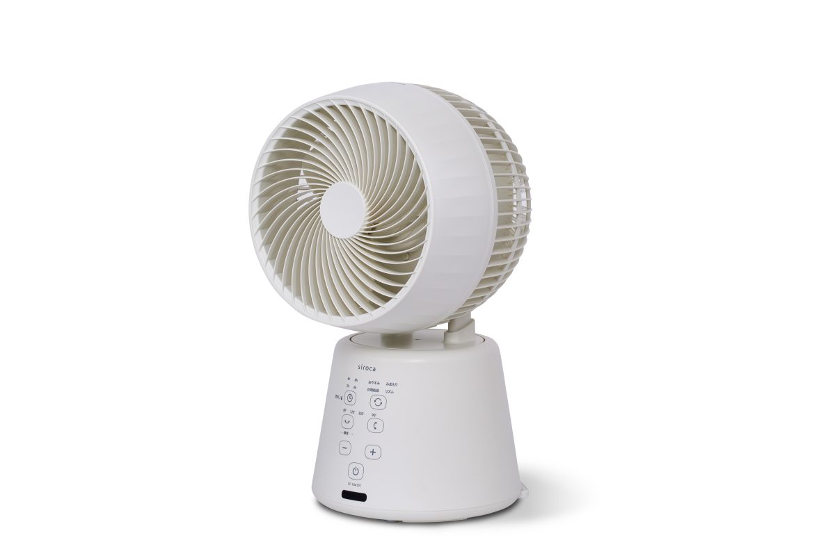 シロカ「3Dサーキュレーター(SF-16A351)」¥10,890/幅21.4×奥行21.2×高さ37㎝/風量は8段階