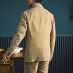 きれいなシルエットを追求しつつ、ややゆとりのある身幅なため、窮屈さ皆無で着用可能