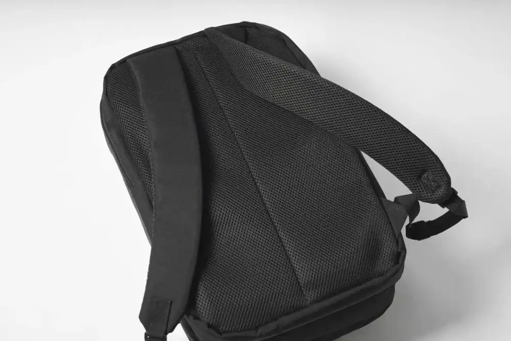 第2位　【ワークマンの凄すぎるリュック】2500円でこの完成度は反則!? 通勤も休日もこれ1つ！ 働き世代におすすめの万能バッグをスタイリストが徹底解説