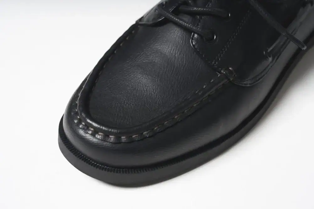 第1位　【ユニクロ名品級が爆誕】完売注意！5000円台でこの高級感…「UNIQLO : C」春新作シューズ2型が凄い！スタイリストが徹底解説