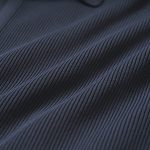 本体で使用されているのはポリエステル100％、それをリブ編みで構成