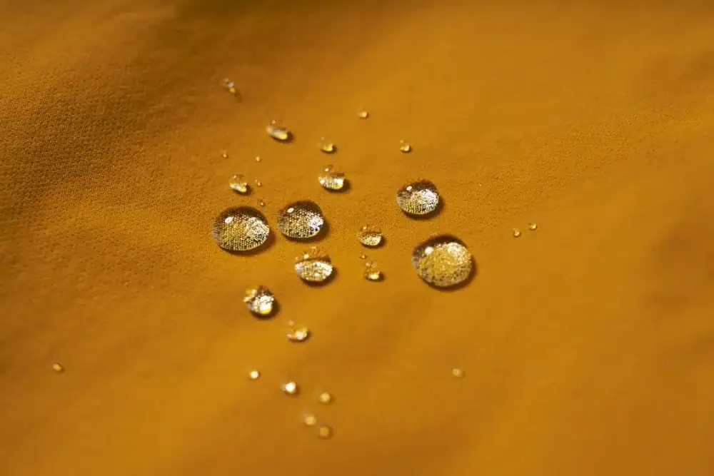 第1位　【ワークマンの2900円アウターが凄すぎ】10機能搭載!? 100回洗っても水弾く「最強ソフトシェル」をスタイリストが徹底解説